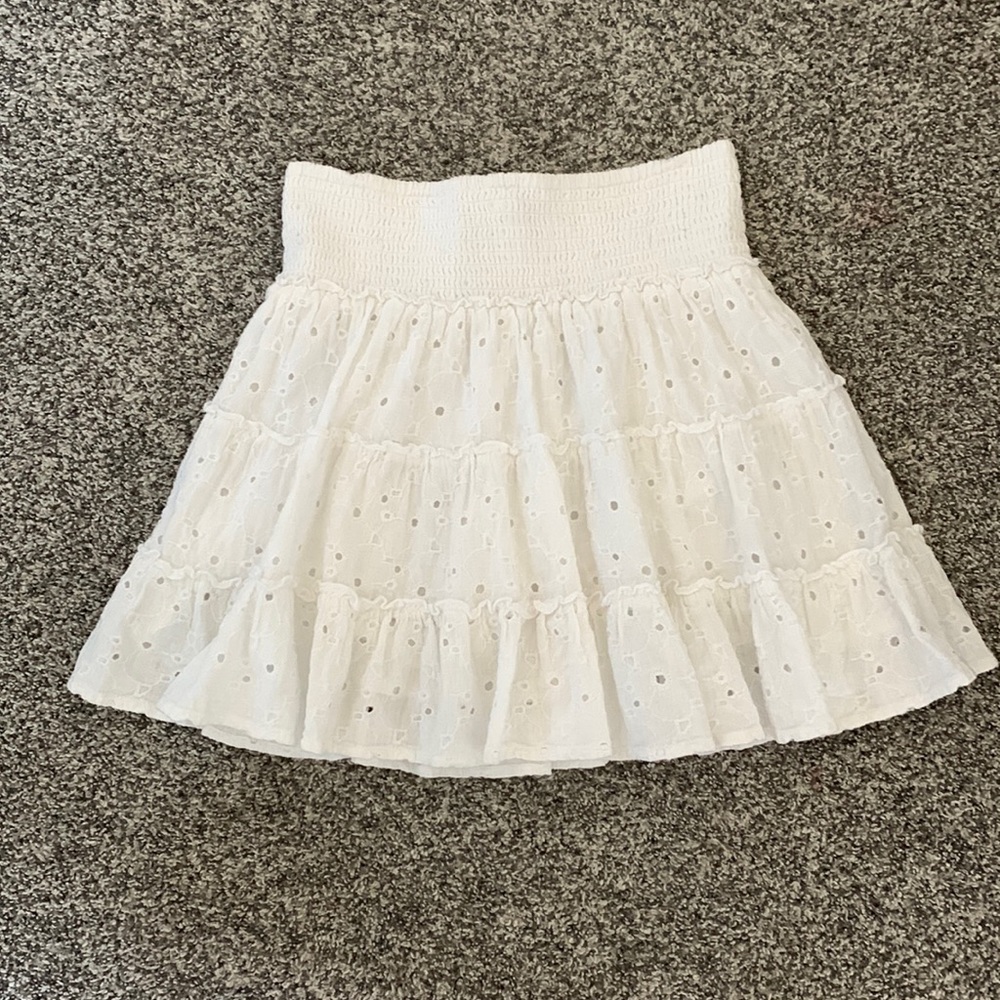 American Eagle white skirt